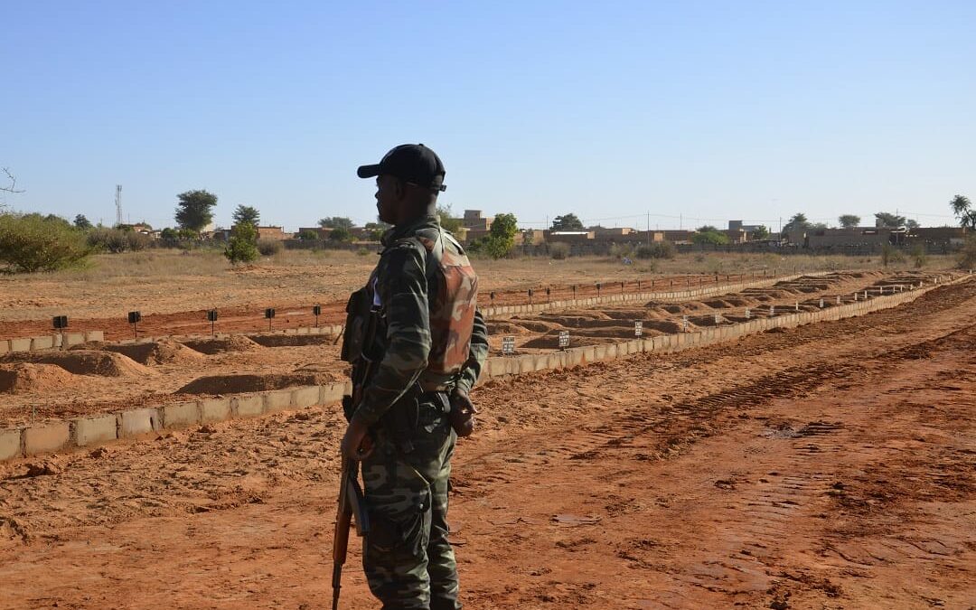 Niger Crisis Deepens as Airspace Closed and Regional Leaders Seek Solutions